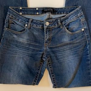 Ladies rue 21 premiere jeans size jr 7/8r